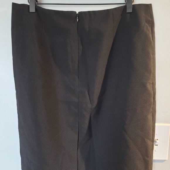 NWOT New York & Co Black Pencil Skirt - Picture 2 of 3
